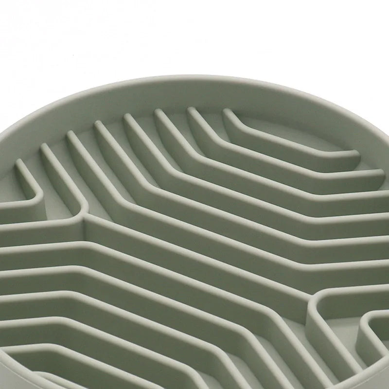 Pet Anti-choking Feeder Dog Food Bowl Pet Supplies Silicone Feeding Bowls Mat for Non-sliping Distracted Licking Plate Cutlery