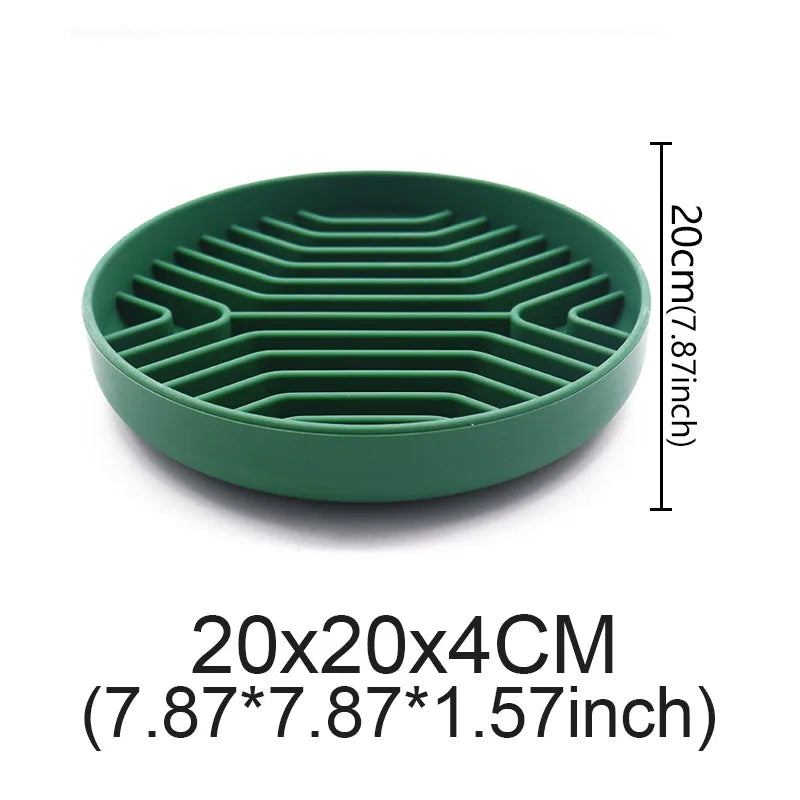 Pet Anti-choking Feeder Dog Food Bowl Pet Supplies Silicone Feeding Bowls Mat for Non-sliping Distracted Licking Plate Cutlery